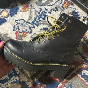 New Dr marten heeled boots size 8